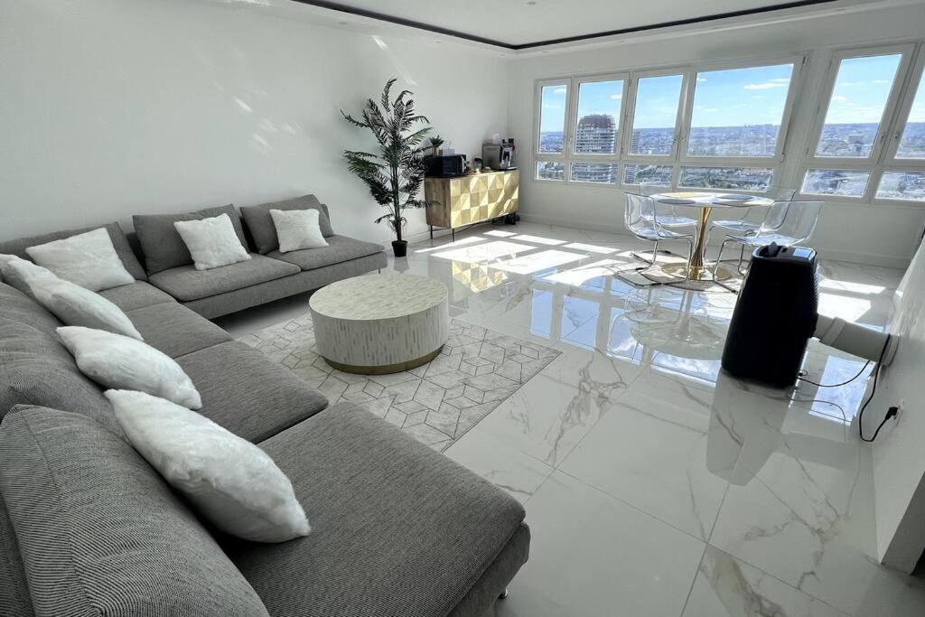 Nice Apartment With Amazing View Of Paris + Parking Dış mekan fotoğraf